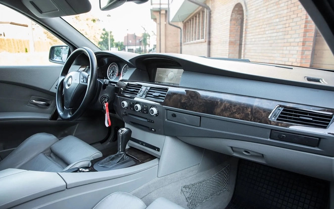 BMW Seria 5 cena 33900 przebieg: 212000, rok produkcji 2003 z Olkusz małe 106